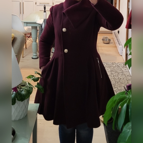 GUESS fall/ winter coat - Picture 4 of 9